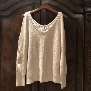 CREAM COLD SHOULDER SWEATER